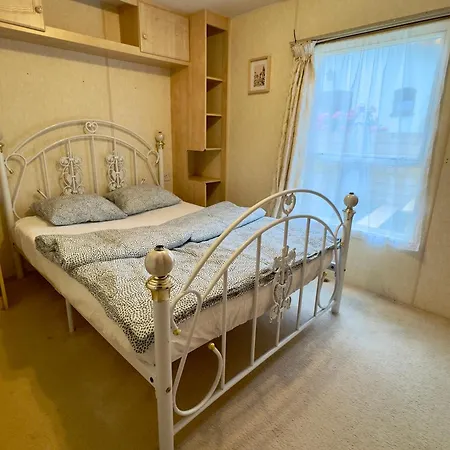 Helove Karoliny Lodge Hel