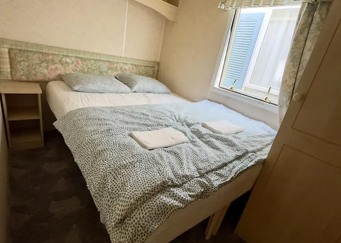 Helove Karoliny * ヘル